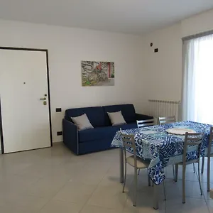 bludamare.hotelitalianriviera.com/